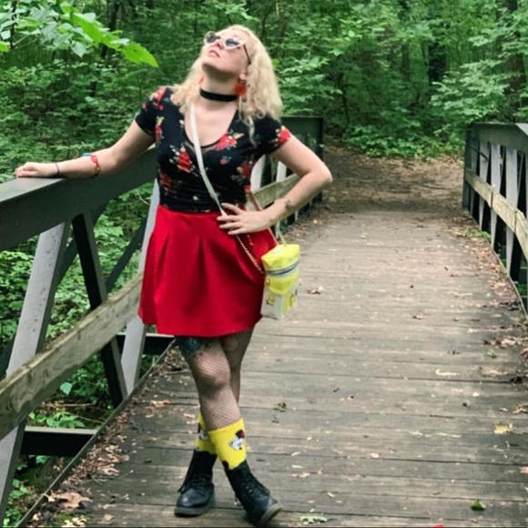 Meet your Posher, Leah - Picture 10 of 17